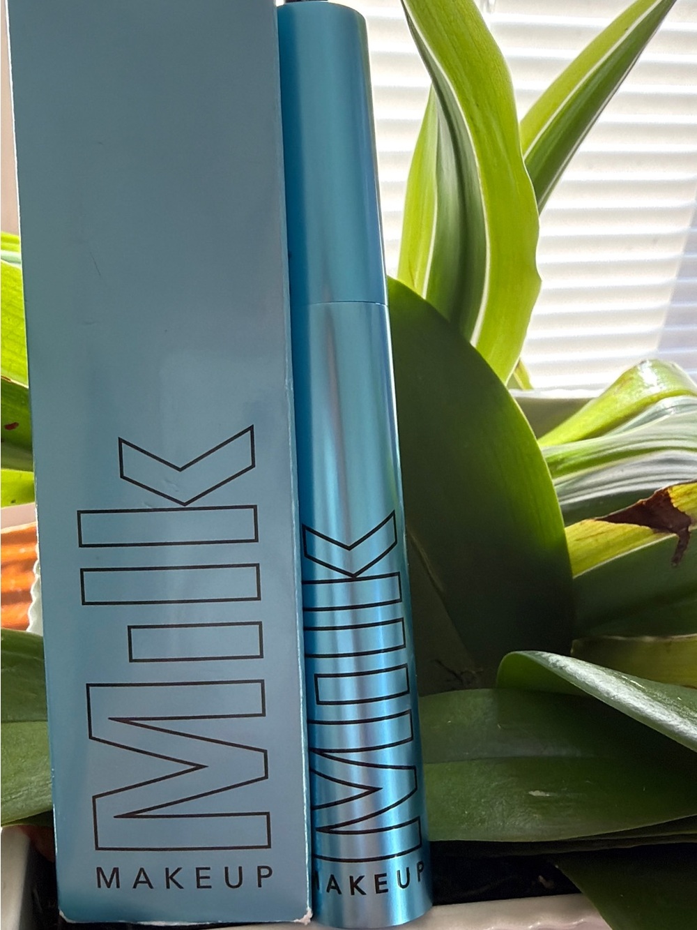 Milk Makeup Metallic Sky Blue Mascara Tube